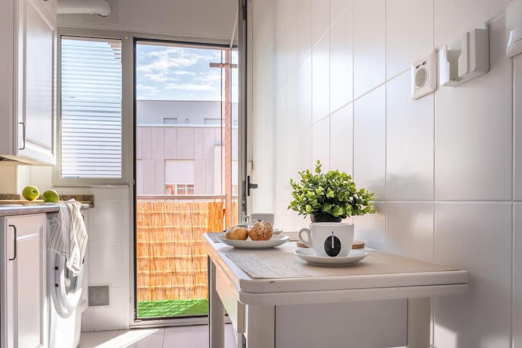 San Roman Apartment With Private Parking Santander Exterior photo
